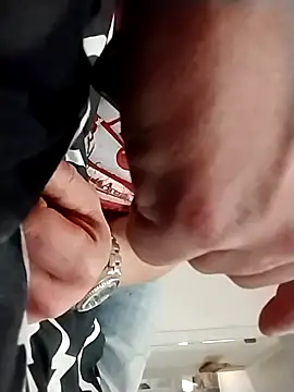 JRock69nKzoo online show from January 2026 08:56:01 PM