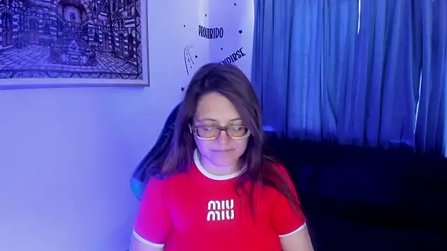 Ivette Shaira online show from July 2026 03:03:02 PM