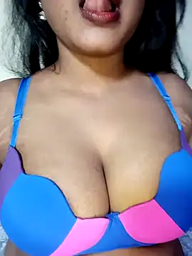 Snapshot of Hotlisa chatting on February 2026 04:47:01 PM Hotlisa online show from February 2026 04:47:01 PM