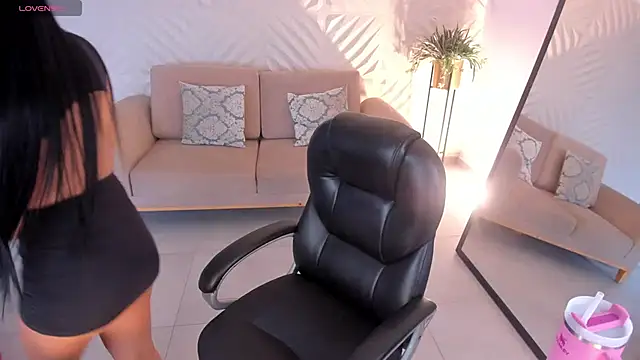 MileyCruz  online show from March 2025 07:27:01 PM