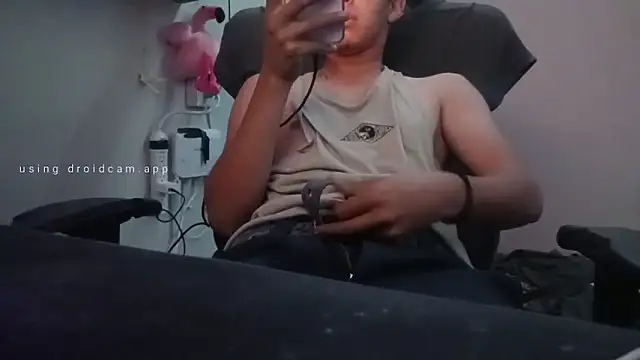 adri uwu online show from November 2025 02:36:01 AM