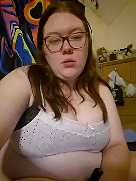 Sexycurvyemilyy online show from December 2024 10:34:02 PM