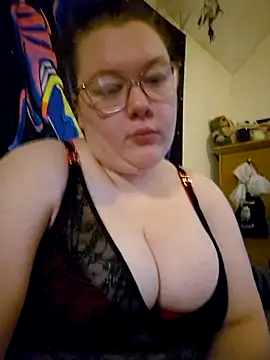 Sexycurvyemilyy online show from December 2024 02:11:02 PM