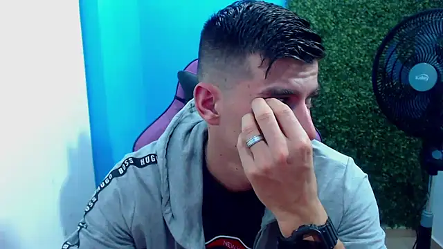 DEIBY BABY online show from December 2024 01:50:01 AM