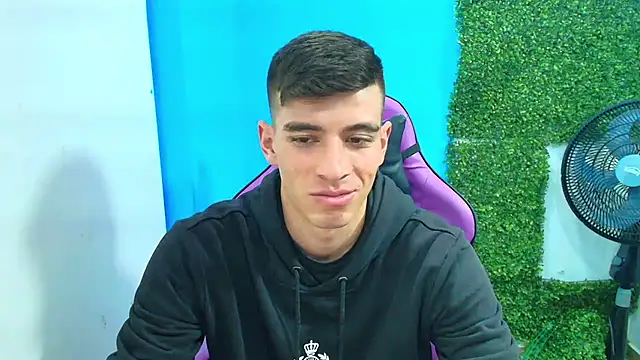 DEIBY BABY online show from January 2025 08:58:01 PM