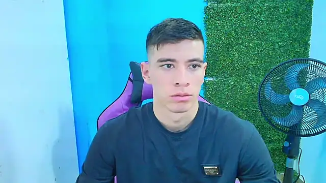 DEIBY BABY online show from February 2025 09:25:01 PM