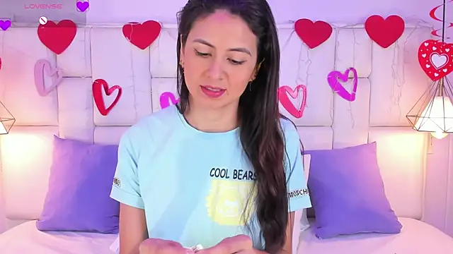 SarahSophia  online show from February 2025 11:32:02 AM