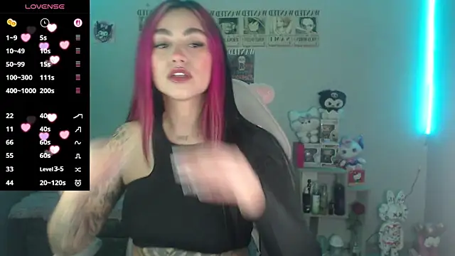 Snapshot of abbie_stone chatting on June 2026 01:19:01 AM abbie stone online show from June 2026 01:19:01 AM