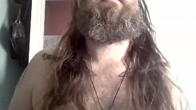 Snapshot of Thrillhouse chatting on January 2025 02:23:02 PM Thrillhouse online show from January 2025 02:23:02 PM