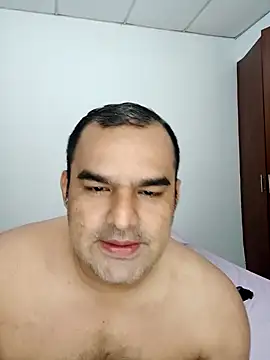 Angeelus2 online show from October 2025 03:51:01 PM