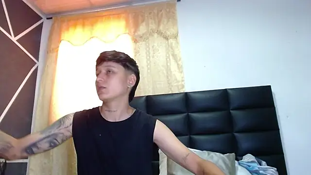 Snapshot of Tamarahryan chatting on February 2025 03:53:02 PM Tamarahryan online show from February 2025 03:53:02 PM