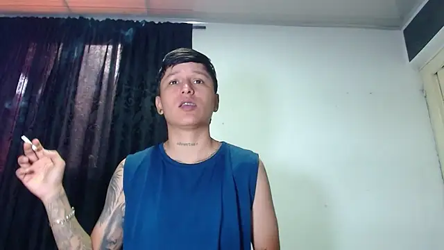 Snapshot of Tamarahryan chatting on February 2025 02:12:01 PM Tamarahryan online show from February 2025 02:12:01 PM