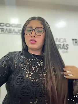 Snapshot of croftsmila chatting on January 2025 05:51:02 AM croftsmila online show from January 2025 05:51:02 AM