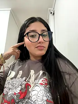 Snapshot of croftsmila chatting on November 2025 11:04:02 PM croftsmila online show from November 2025 11:04:02 PM