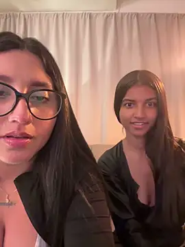 Snapshot of croftsmila chatting on November 2025 04:55:01 AM croftsmila online show from November 2025 04:55:01 AM