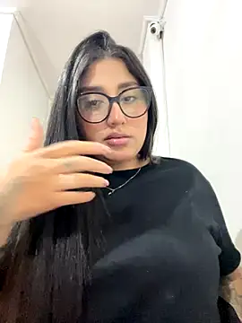 Snapshot of croftsmila chatting on December 2025 10:37:02 PM croftsmila online show from December 2025 10:37:02 PM