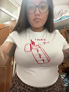 croftsmila online show from February 2026 11:12:02 PM