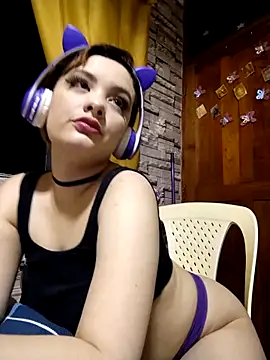 Snapshot of WanOn3Fanny chatting on March 2025 06:05:02 AM WanOn3Fanny online show from March 2025 06:05:02 AM