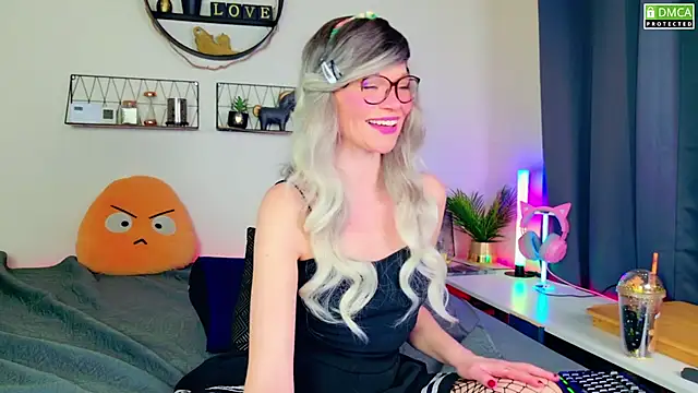 Snapshot of Kittychatte chatting on January 2025 08:38:02 PM Kittychatte online show from January 2025 08:38:02 PM