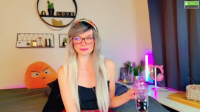 Snapshot of Kittychatte chatting on January 2025 08:15:02 PM Kittychatte online show from January 2025 08:15:02 PM