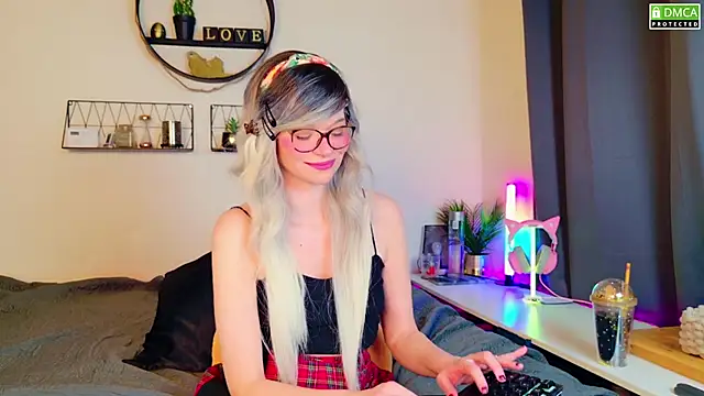 Snapshot of Kittychatte chatting on March 2025 08:54:01 PM Kittychatte online show from March 2025 08:54:01 PM