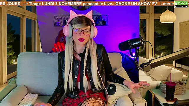 Snapshot of Kittychatte chatting on November 2025 09:05:02 PM Kittychatte online show from November 2025 09:05:02 PM