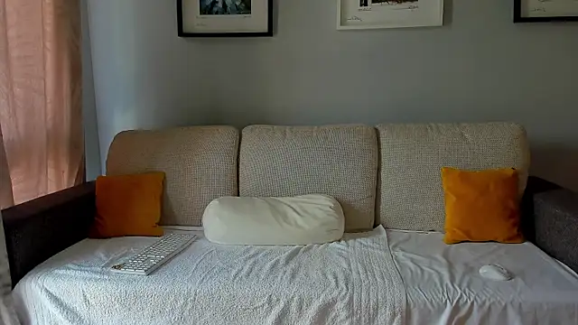 Snapshot of bellahot77 chatting on September 2025 08:52:02 AM bellahot77 online show from September 2025 08:52:02 AM