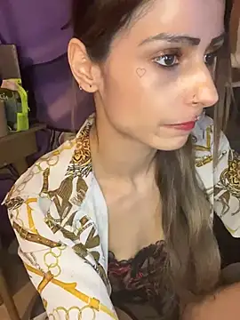 LaPetitechienne1 online show from December 2024 12:50:02 AM