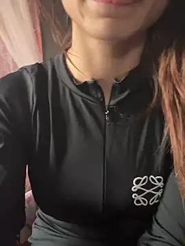 LaPetitechienne1 online show from March 2025 07:59:01 AM