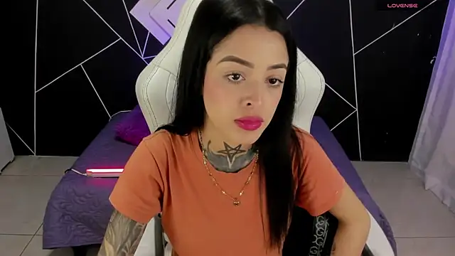 farichell online show from January 2025 09:03:01 PM