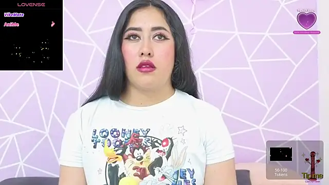 Snapshot of altheamoore chatting on November 2025 10:31:02 PM altheamoore online show from November 2025 10:31:02 PM