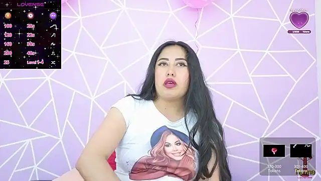 Snapshot of altheamoore chatting on November 2025 10:20:02 PM altheamoore online show from November 2025 10:20:02 PM