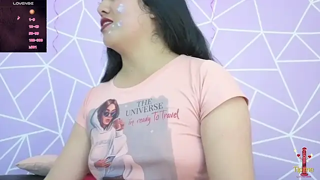 Snapshot of altheamoore chatting on December 2025 08:49:02 PM altheamoore online show from December 2025 08:49:02 PM