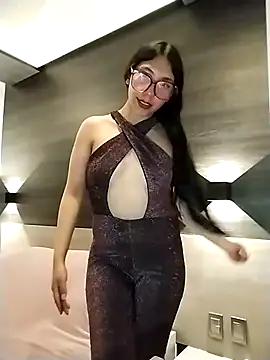 Snapshot of Umaru_uwu chatting on April 2026 02:23:01 AM Umaru uwu online show from April 2026 02:23:01 AM