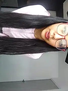 Snapshot of Umaru_uwu chatting on May 2026 06:53:01 PM Umaru uwu online show from May 2026 06:53:01 PM