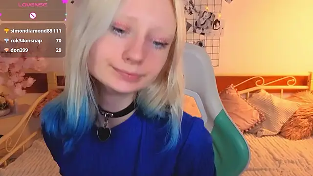 Katia Kim online show from February 2026 10:11:01 AM