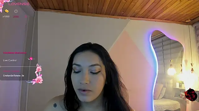 cristal  hot 1 online show from March 2026 05:30:02 AM