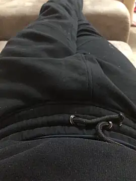 Snapshot of MoochedTape chatting on December 2024 06:28:01 PM MoochedTape online show from December 2024 06:28:01 PM