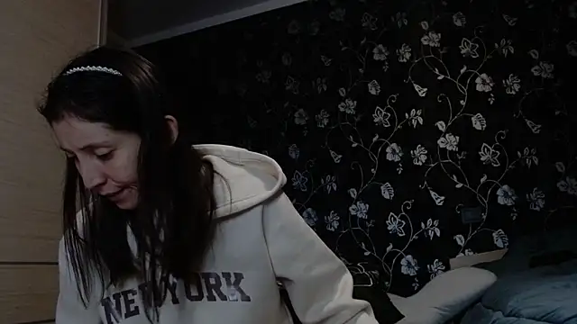 Sophi Cute online show from December 2025 01:40:02 PM