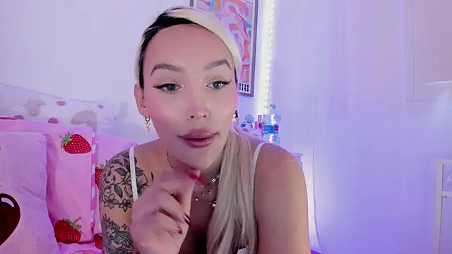  viioletweekend  online show from February 2025 04:31:02 PM