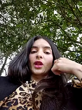 Snapshot of Sam_Sara chatting on May 2026 07:31:01 PM Sam Sara online show from May 2026 07:31:01 PM