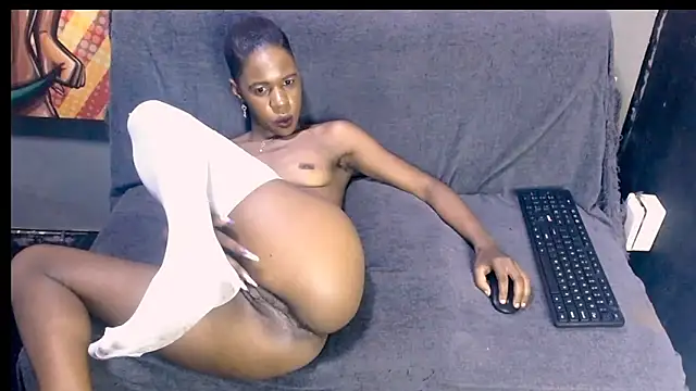 Snapshot of Ebonystormxxx chatting on January 2025 09:30:02 AM Ebonystormxxx online show from January 2025 09:30:02 AM