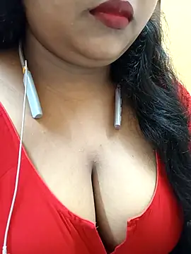 Sophiaboudi online show from September 2025 07:23:01 AM