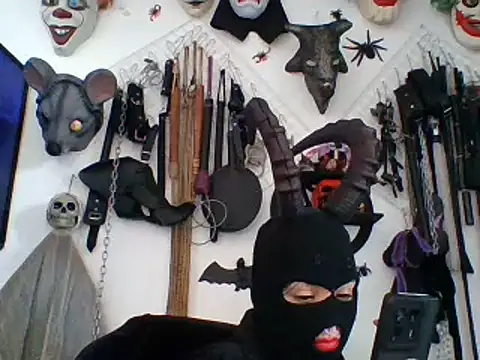 Snapshot of FeticheMacabre chatting on June 2026 04:23:01 PM FeticheMacabre online show from June 2026 04:23:01 PM