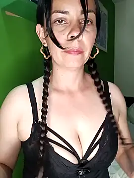 johannatb online show from December 2024 11:25:01 PM