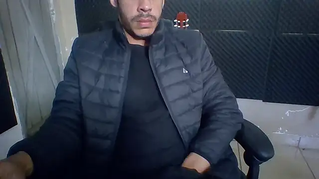 MachoScorpionCaralho online show from July 2026 01:47:01 PM