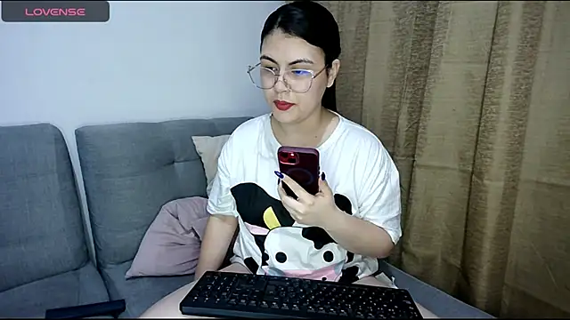 Alexxa 12 online show from October 2025 03:15:01 AM