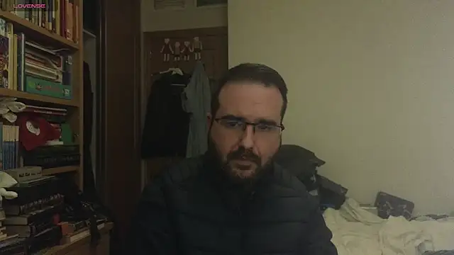 curiosillo83 online show from February 2025 06:36:02 PM