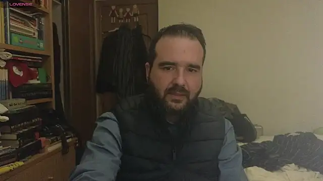 curiosillo83 online show from February 2025 10:42:02 PM