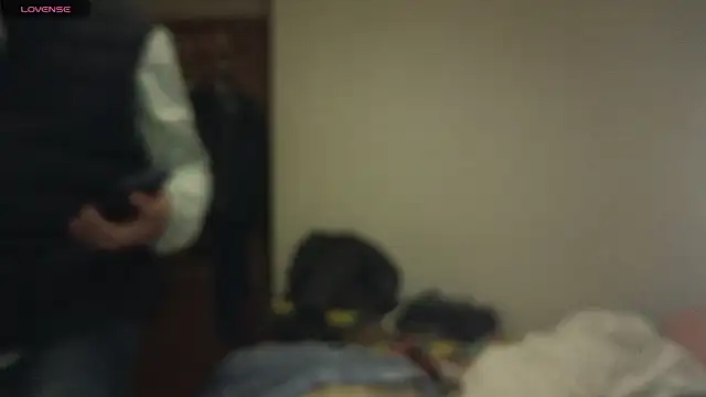 curiosillo83 online show from March 2025 07:25:01 PM